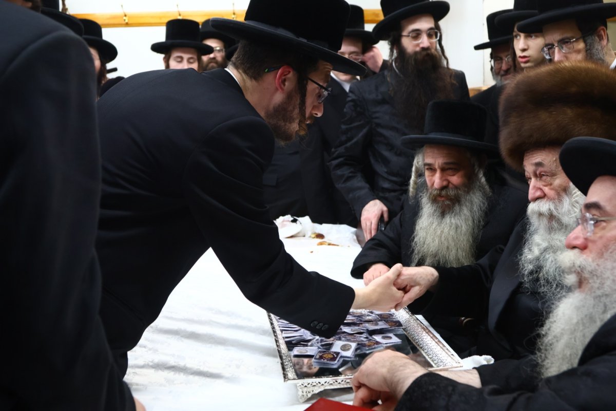 באדיבות המצלם