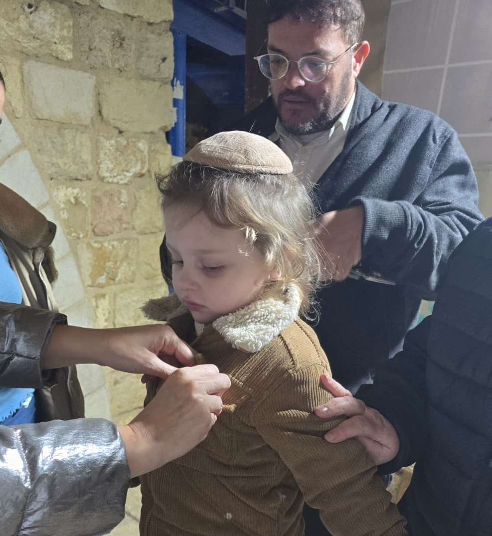 באדיבות המצלם