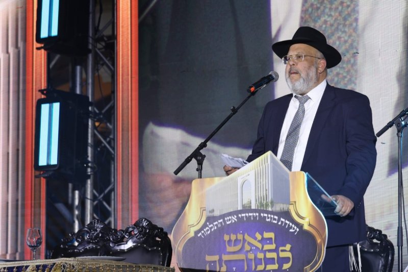 יעקב נחומי