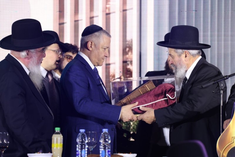 יעקב נחומי