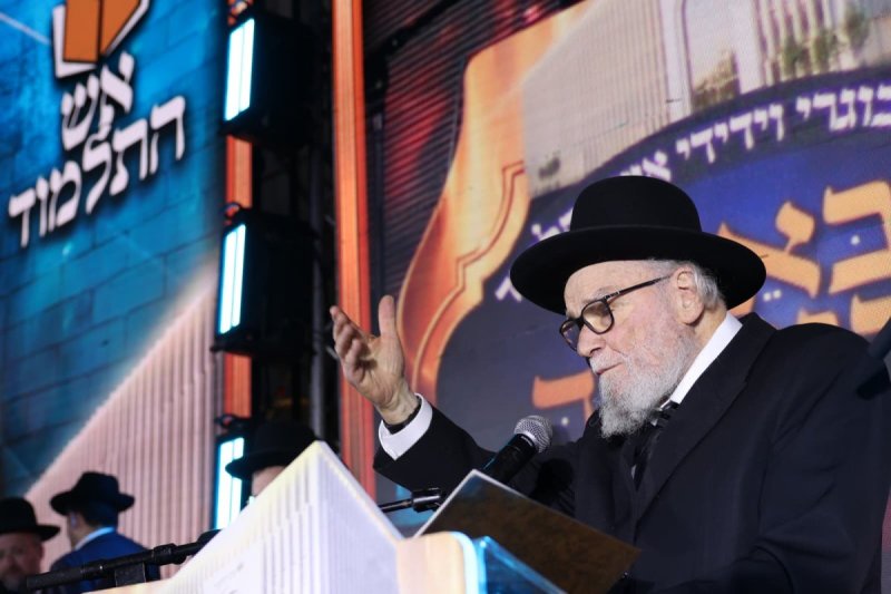 יעקב נחומי