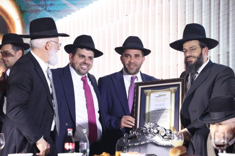 יעקב נחומי