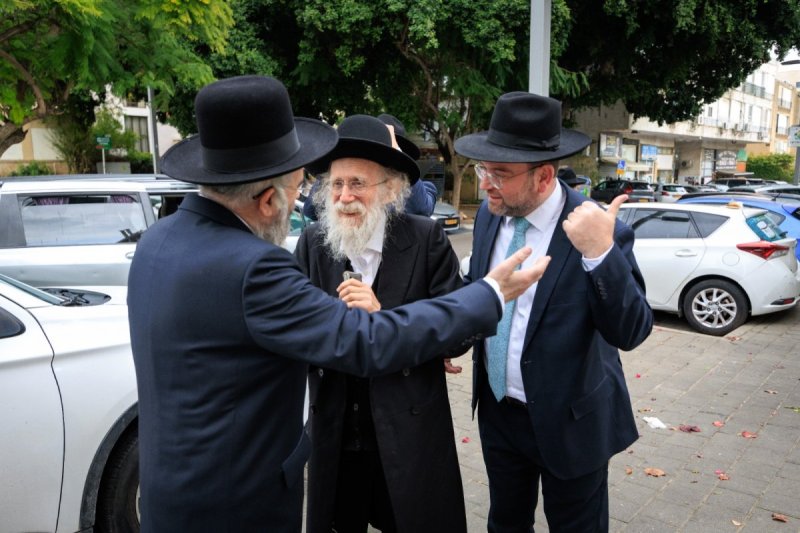 אלי קובין