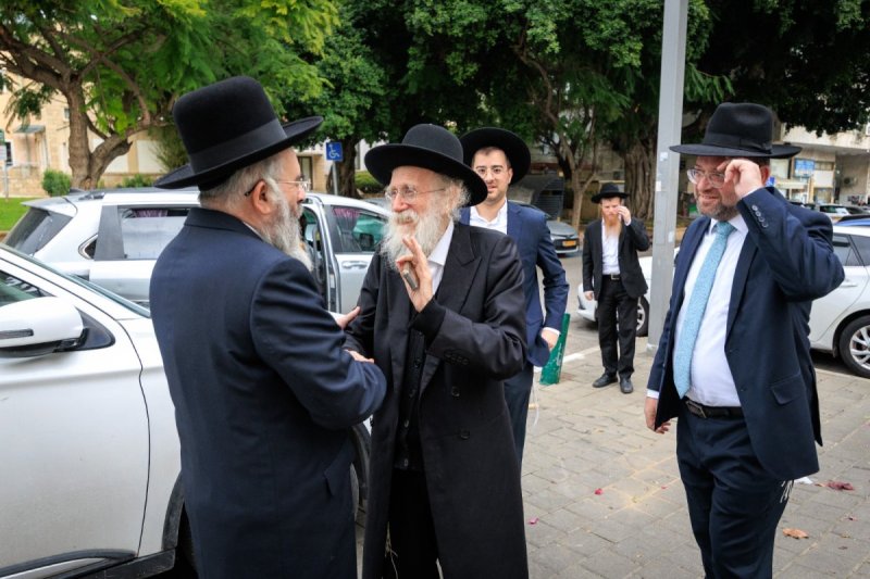 אלי קובין