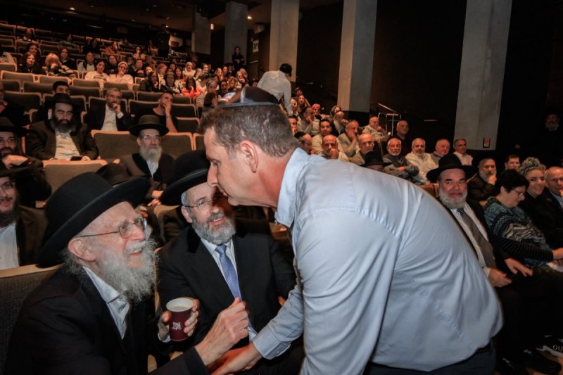 אלי קובין