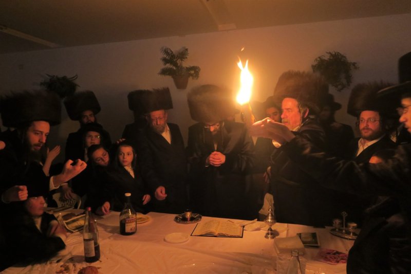 מ. אדלר