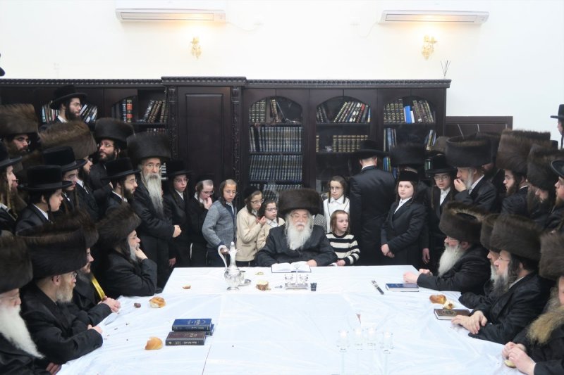 מ. אדלר