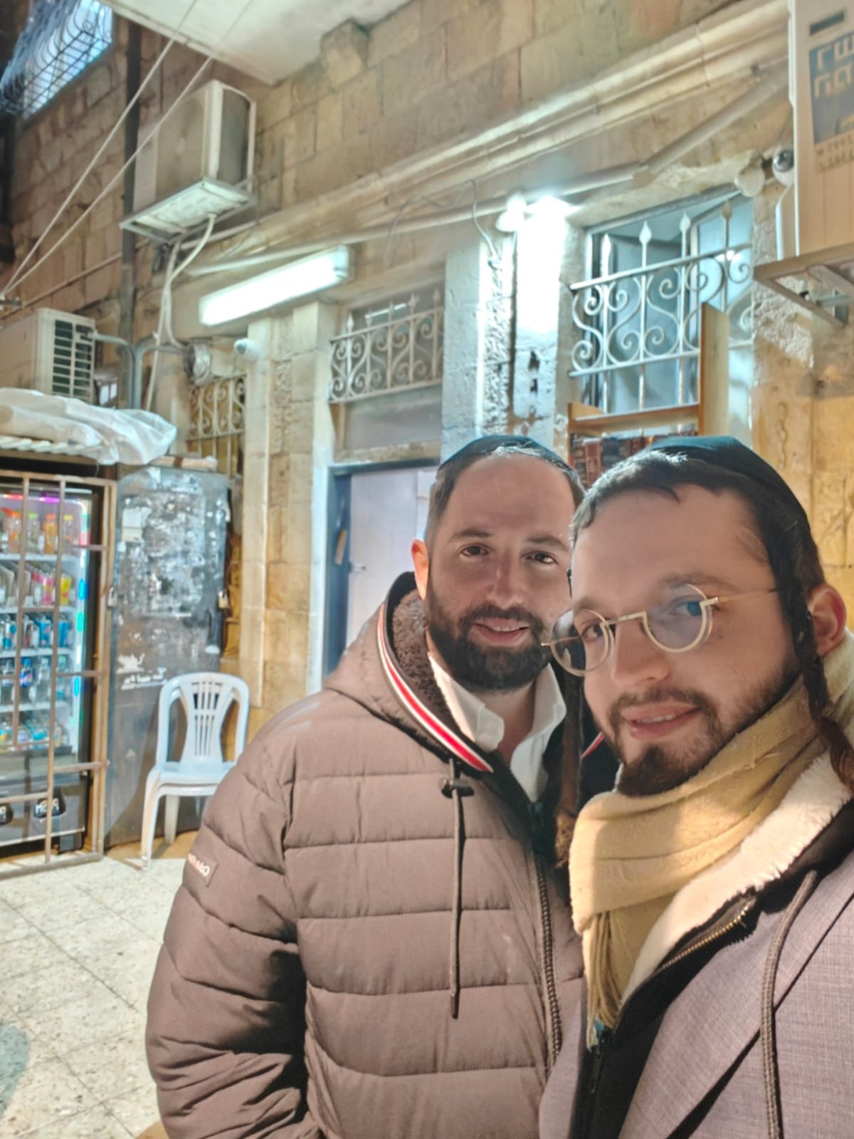 באדיבות המצלם