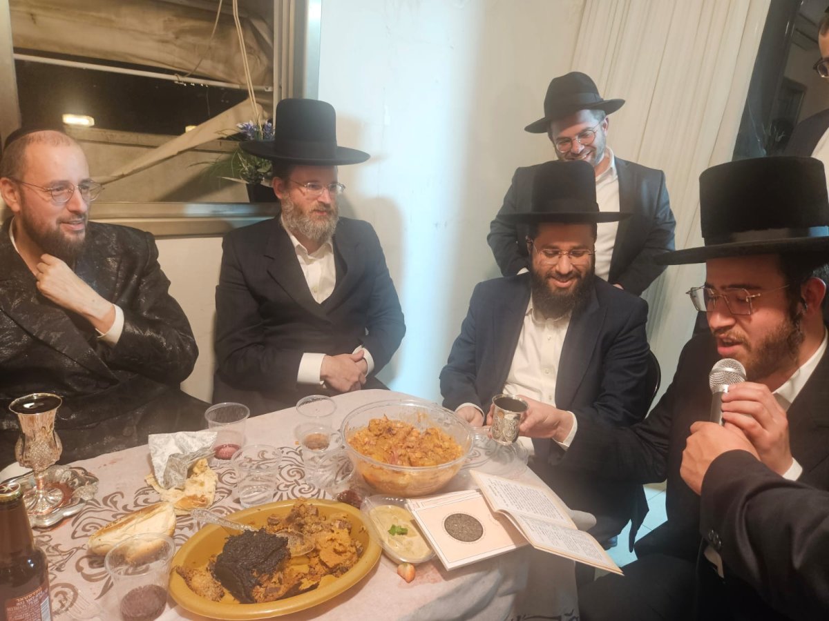 באדיבות המצלם