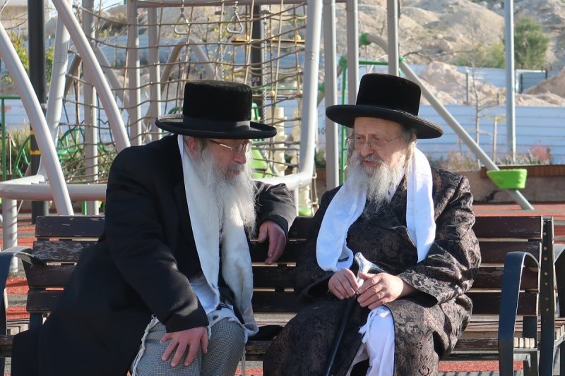 שימי פ.