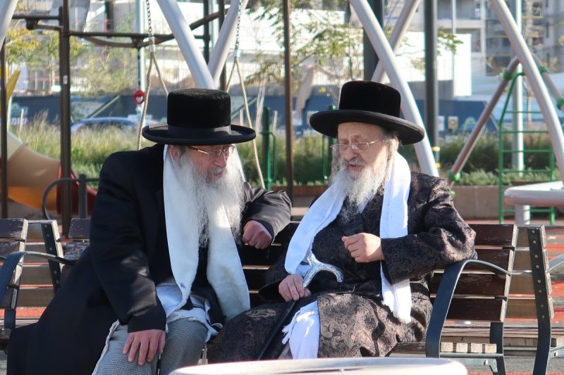 שימי פ.