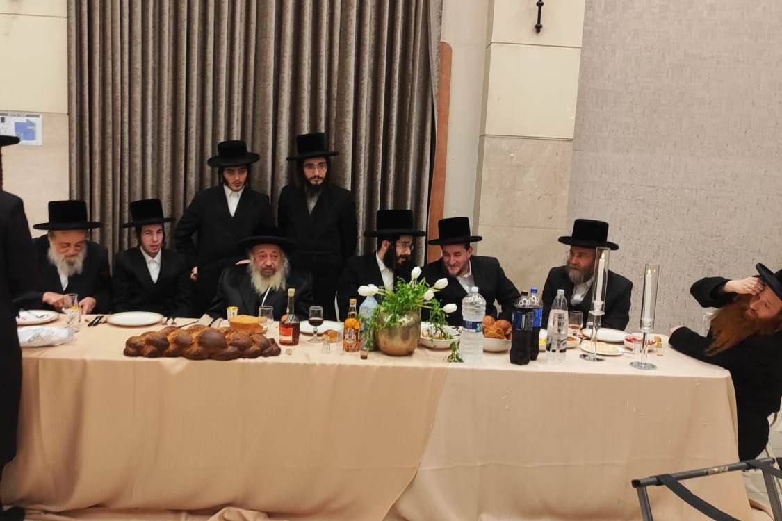 באדיבות המצלם