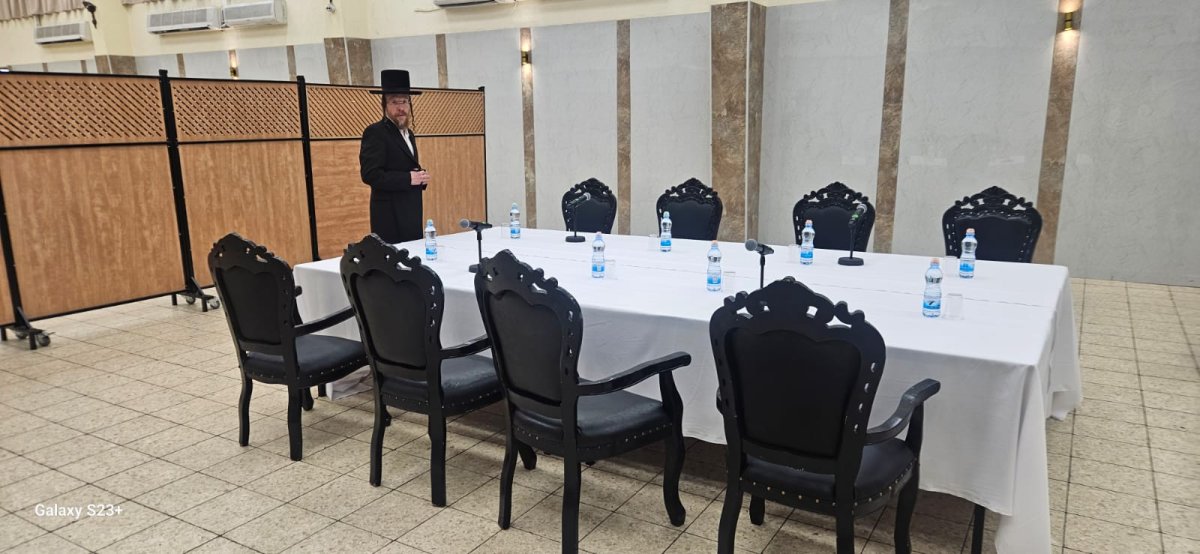 באדיבות המצלם