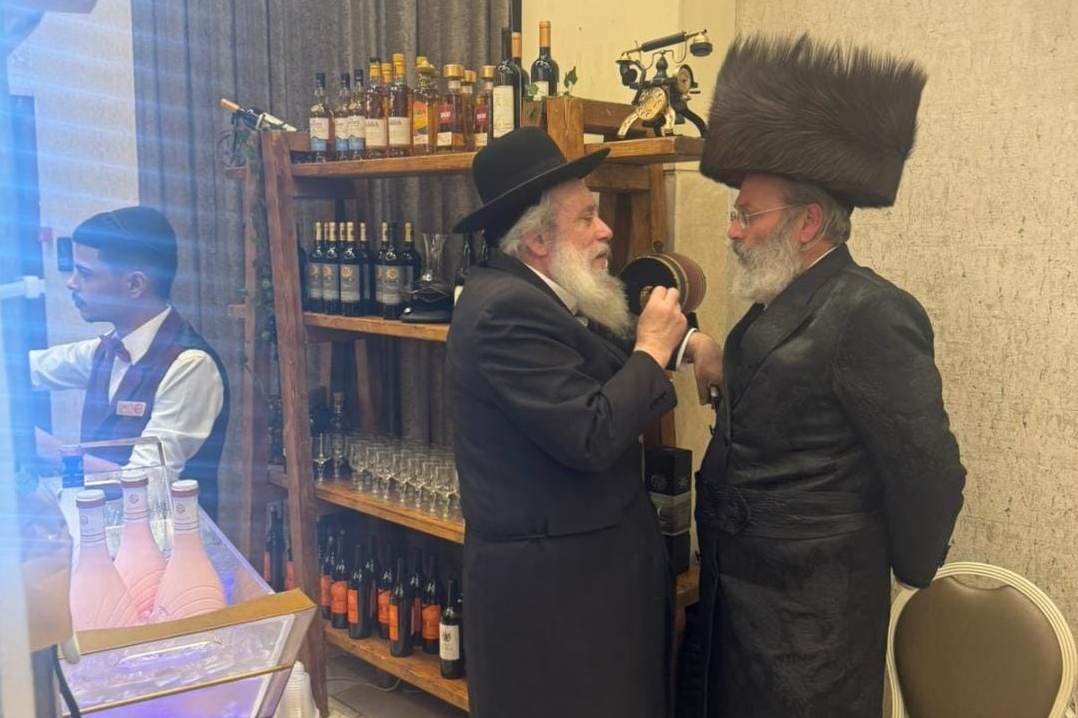 באדיבות המצלם