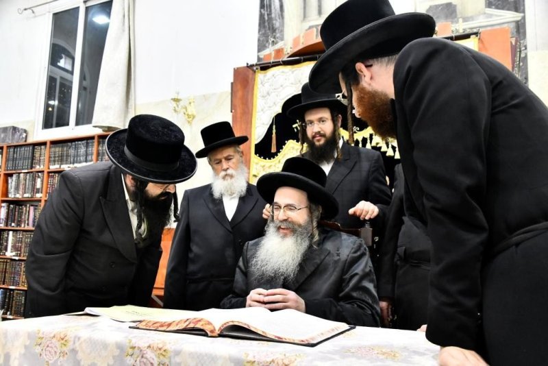 שוקי לרר