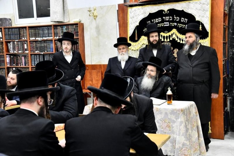 שוקי לרר