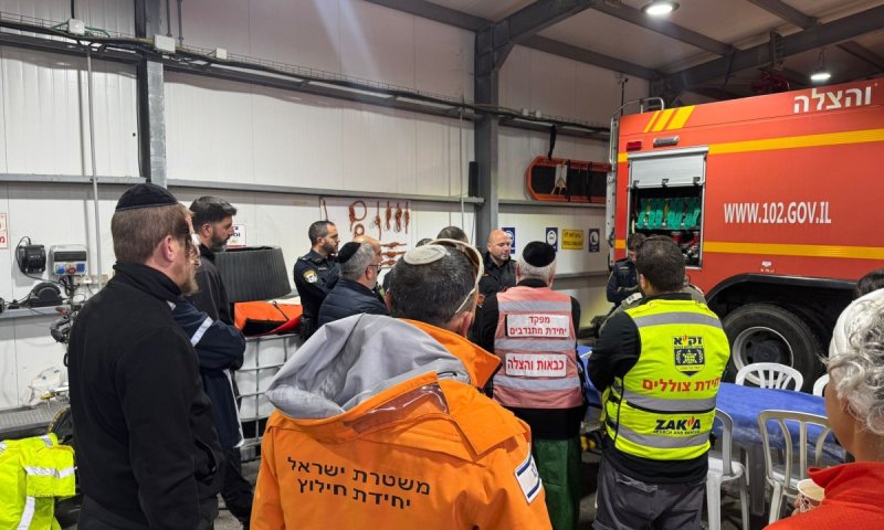 צוללנים, מסוקים ויחידת 'להבה': נמשכים החיפושים אחר הנער החרדי שנסחף