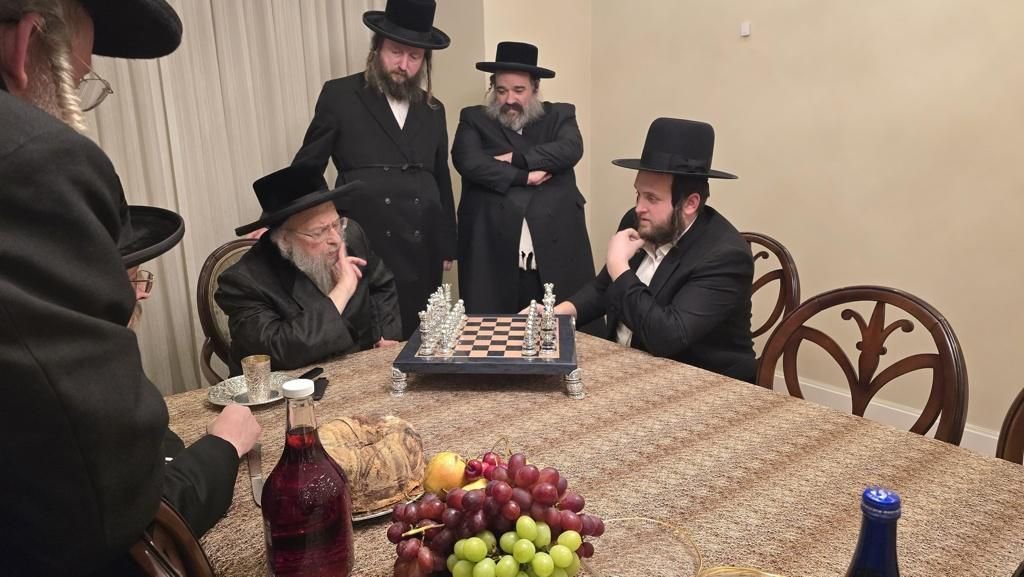 באדיבות המצלם