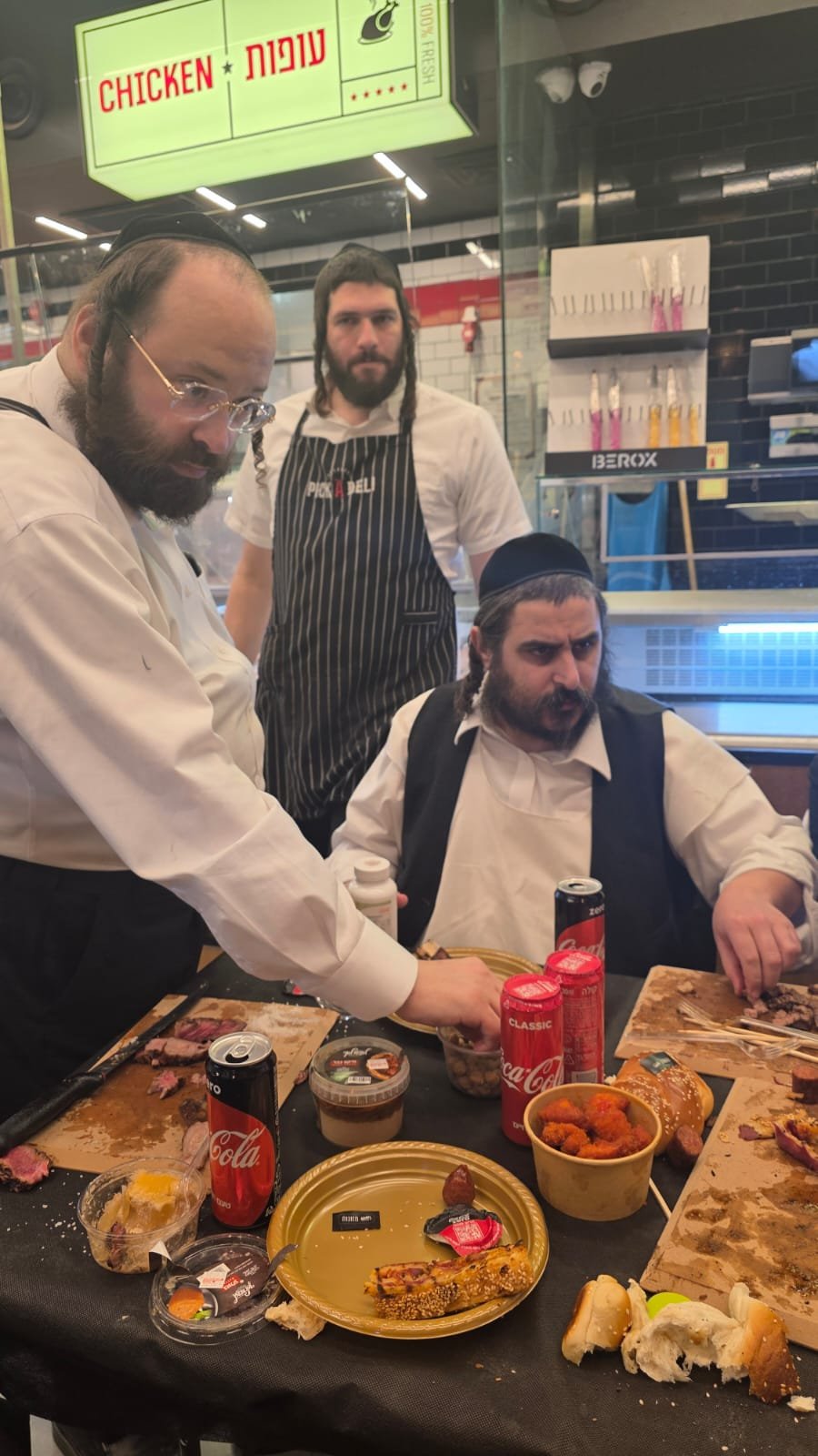 באדיבות המצלם