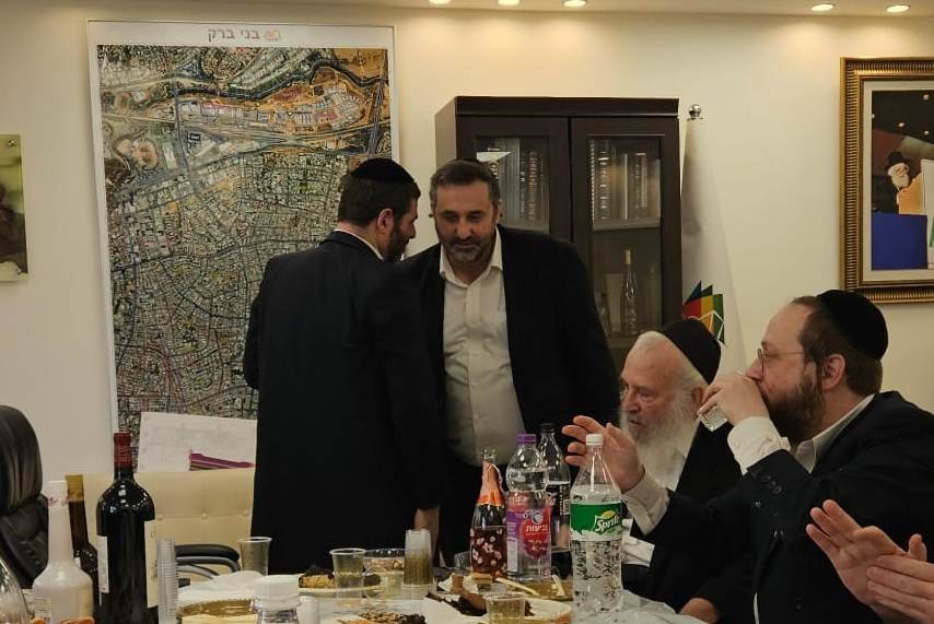 באדיבות המצלם