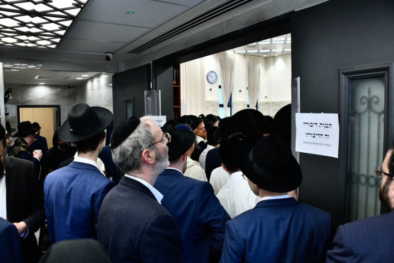 שוקי לרר