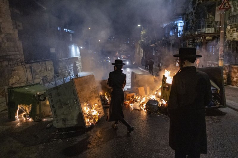 חיים גולדברג, פלאש 90