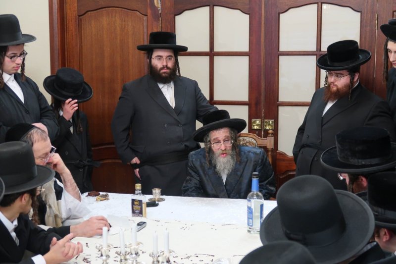 מ.א נוימן