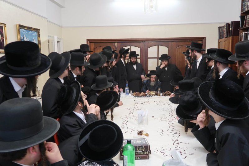 מ.א נוימן