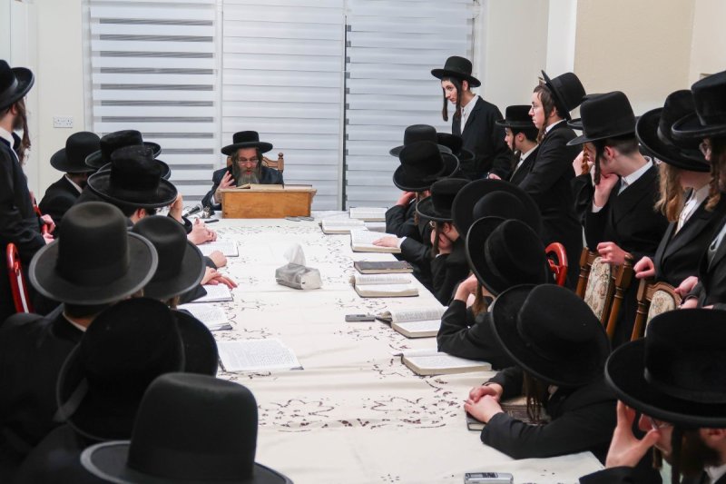 מ.א נוימן
