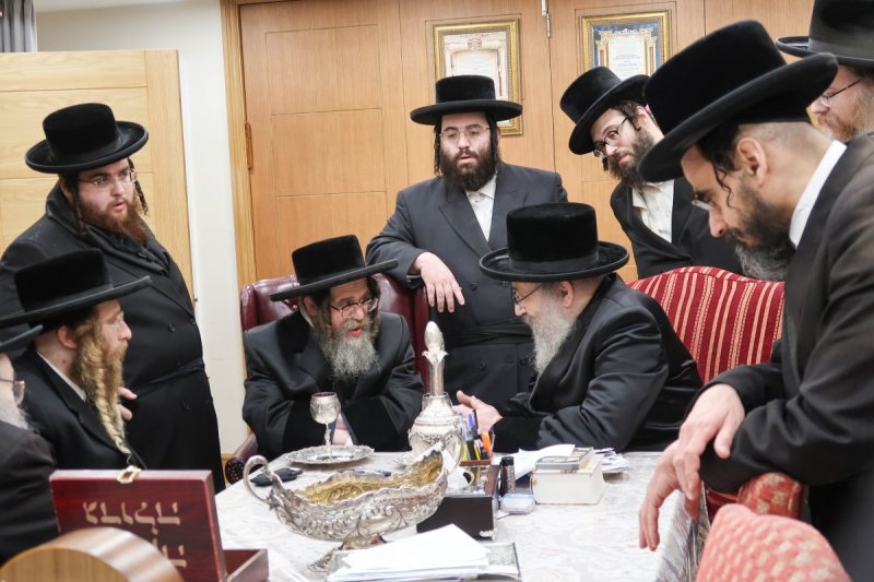 מ.א נוימן