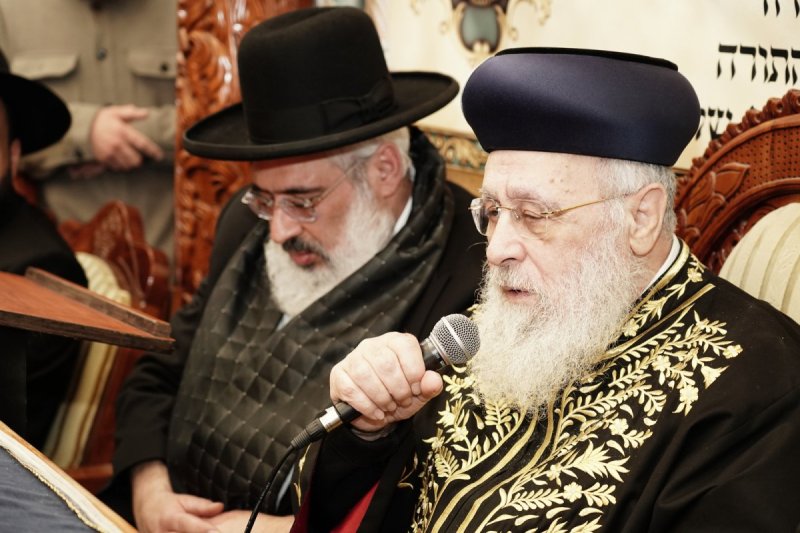 אבי מנצור