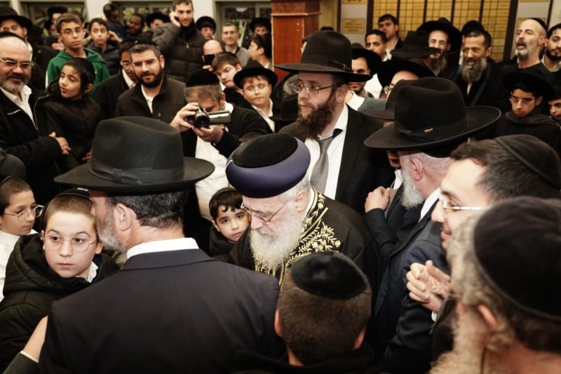 אבי מנצור