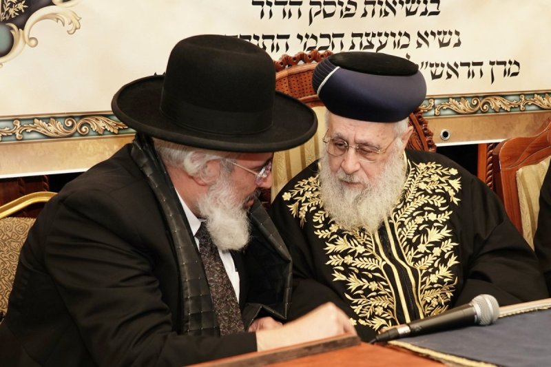 אבי מנצור