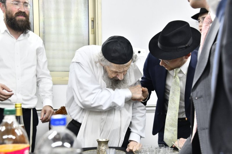 שוקי לרר