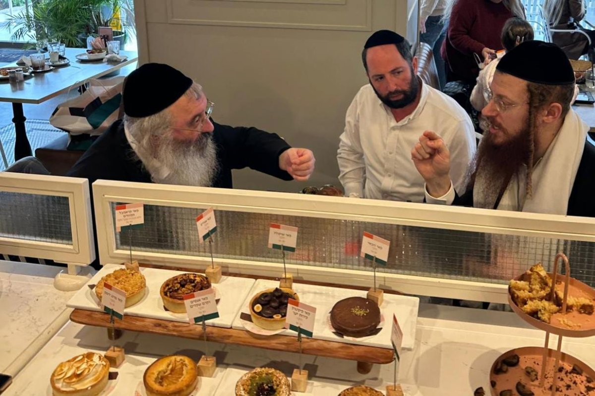 באדיבות המצלם