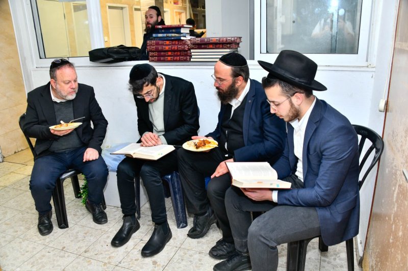 שוקי לרר
