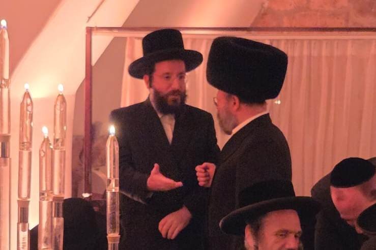 באדיבות המצלם
