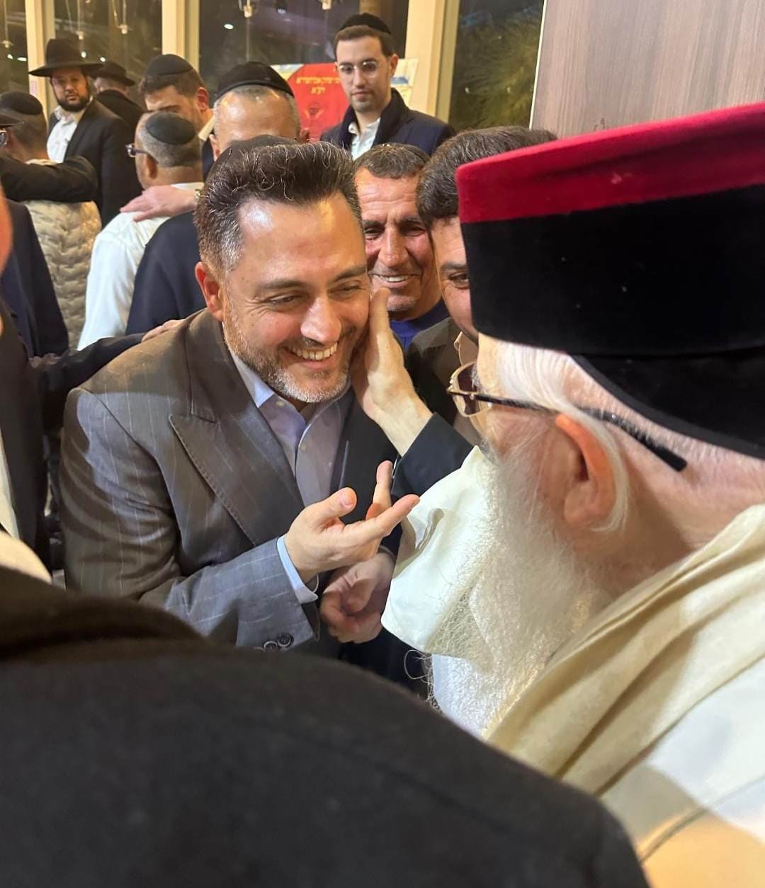 באדיבות המצלם