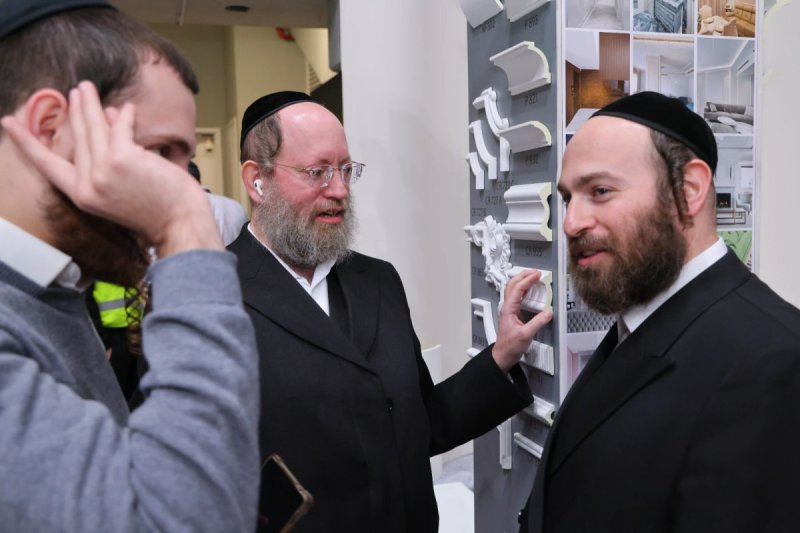 יעקב נחומי, אריאל אוחנה, אברהם כהן