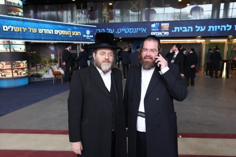 יעקב נחומי, אריאל אוחנה, אברהם כהן