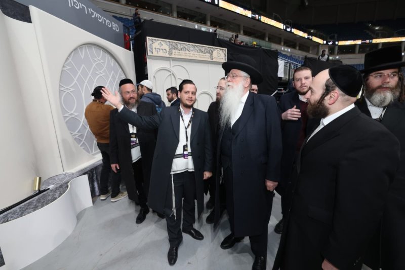 יעקב נחומי, אריאל אוחנה, אברהם כהן