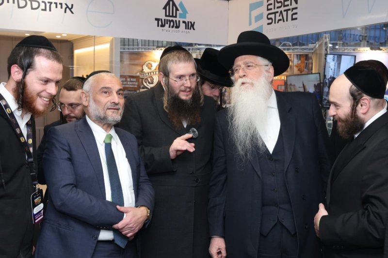 יעקב נחומי, אריאל אוחנה, אברהם כהן