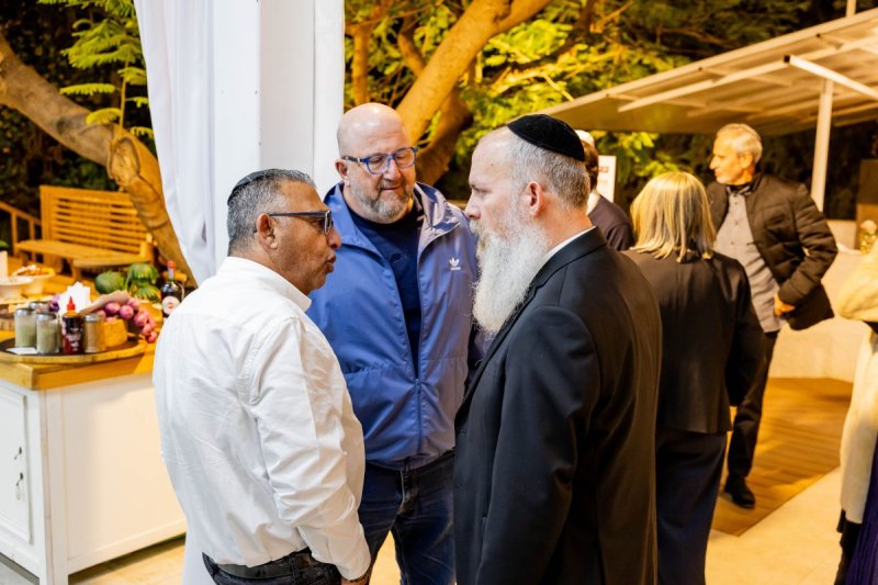 מנדי טויטו