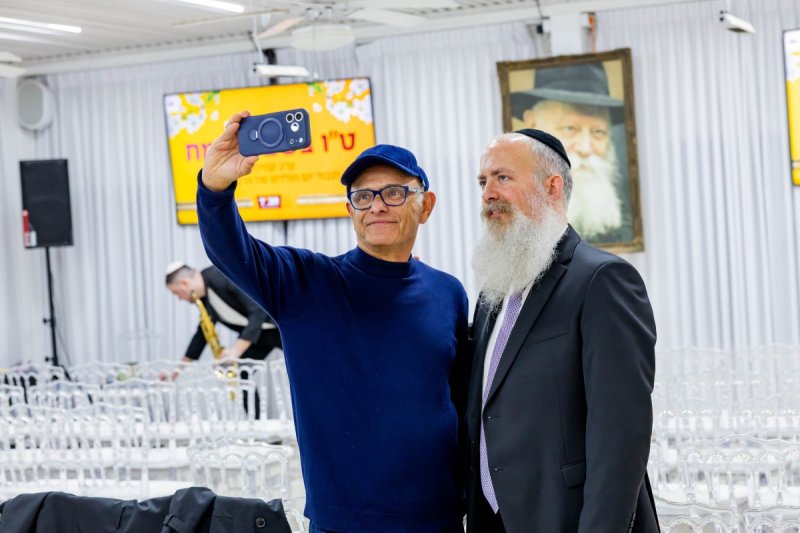 מנדי טויטו
