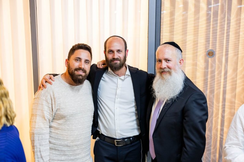 מנדי טויטו