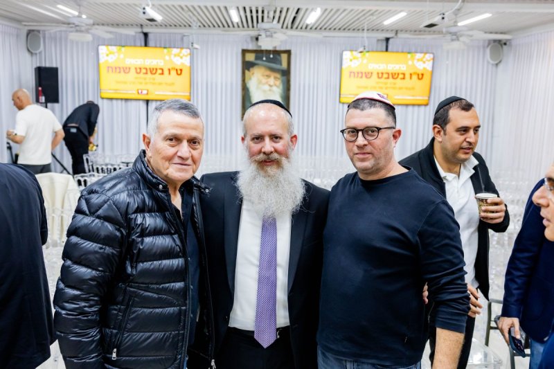 מנדי טויטו