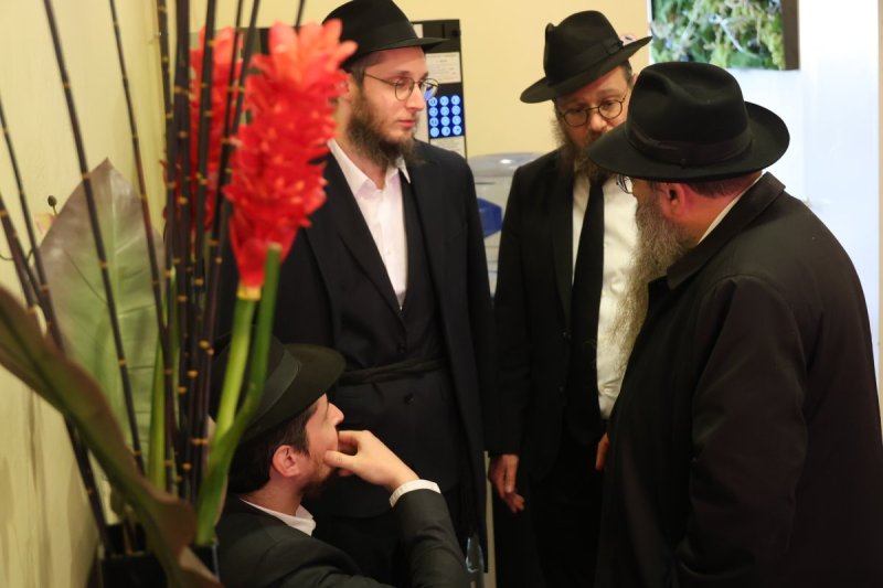 מרדכי לובעצקי