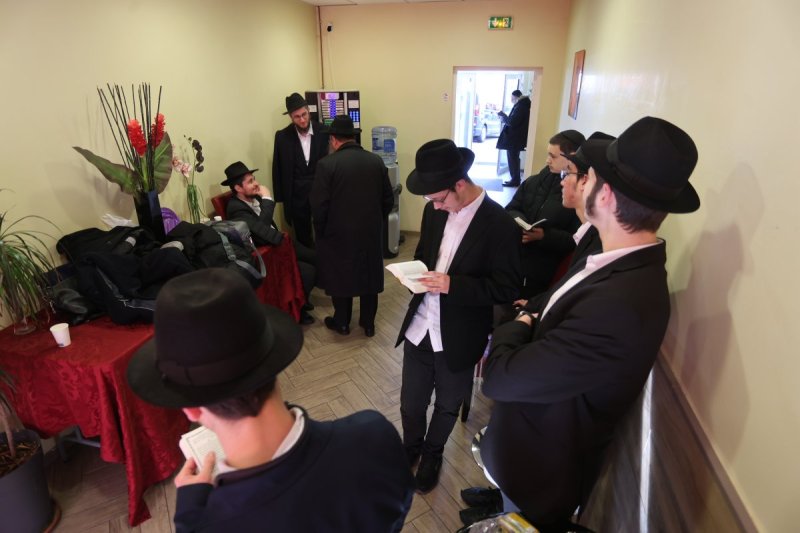 מרדכי לובעצקי