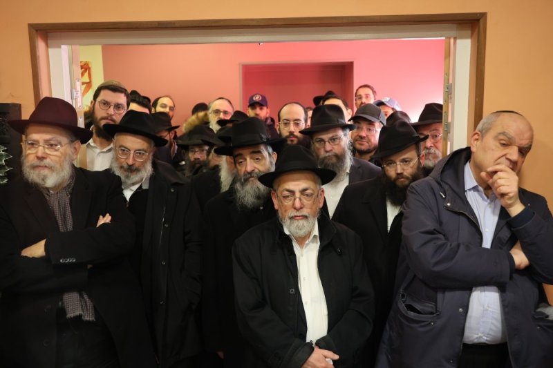 מרדכי לובעצקי