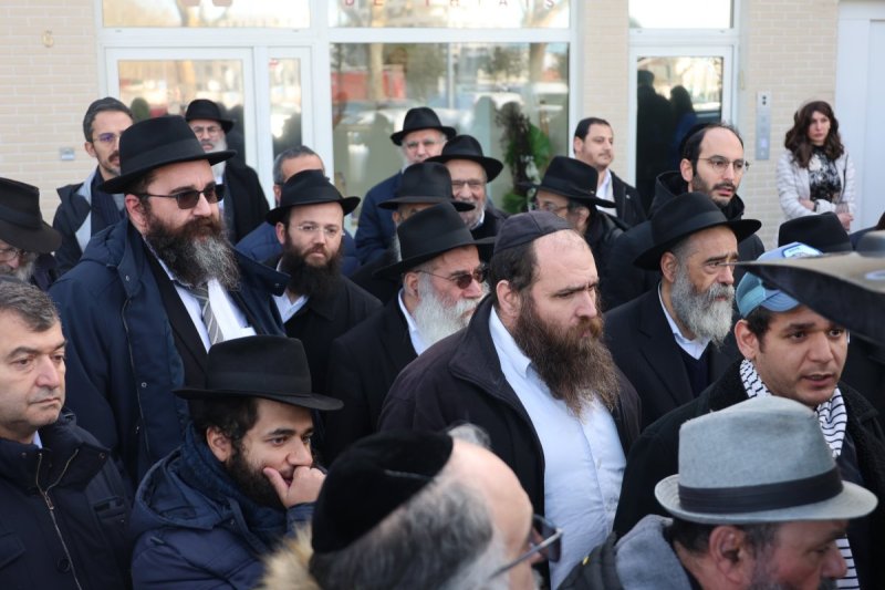 מרדכי לובעצקי